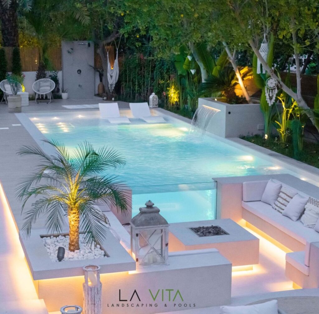 Modern Luxury Swimming Pool Design